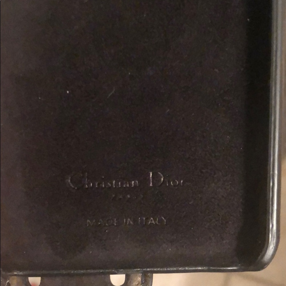 J’ADIOR Telephone Case for IPhone X (Ten). - Picture 4 of 5